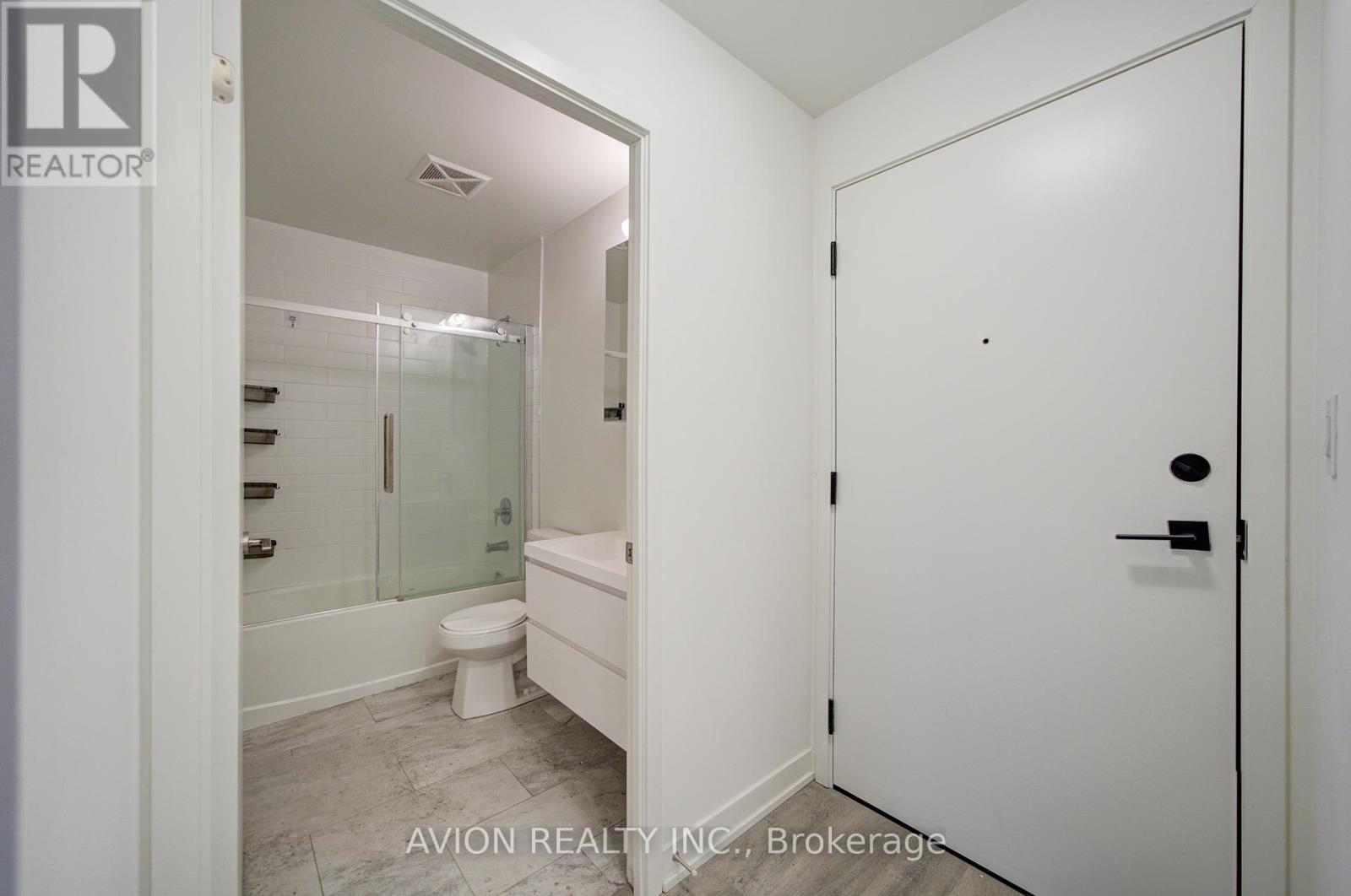 A937 - 8119 Birchmount Road, Markham, Ontario  L6G 0E3 - Photo 4 - N12977438