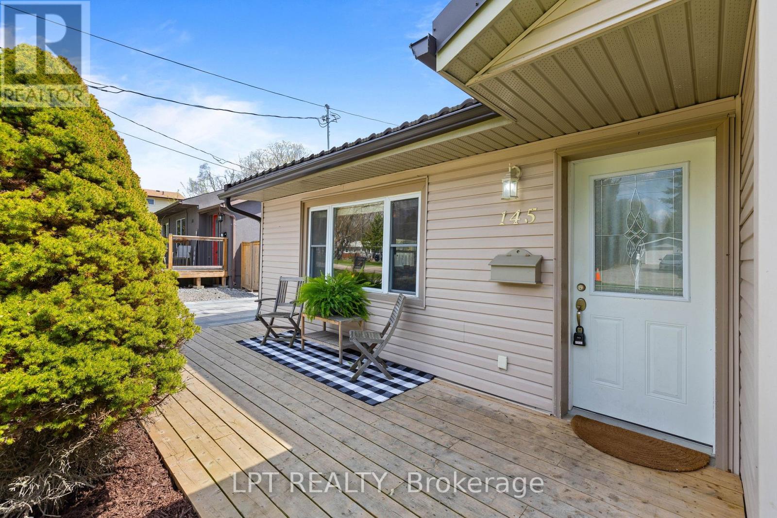 145 Silas Boulevard, Georgina, Ontario  L4P 2K2 - Photo 7 - N13082740