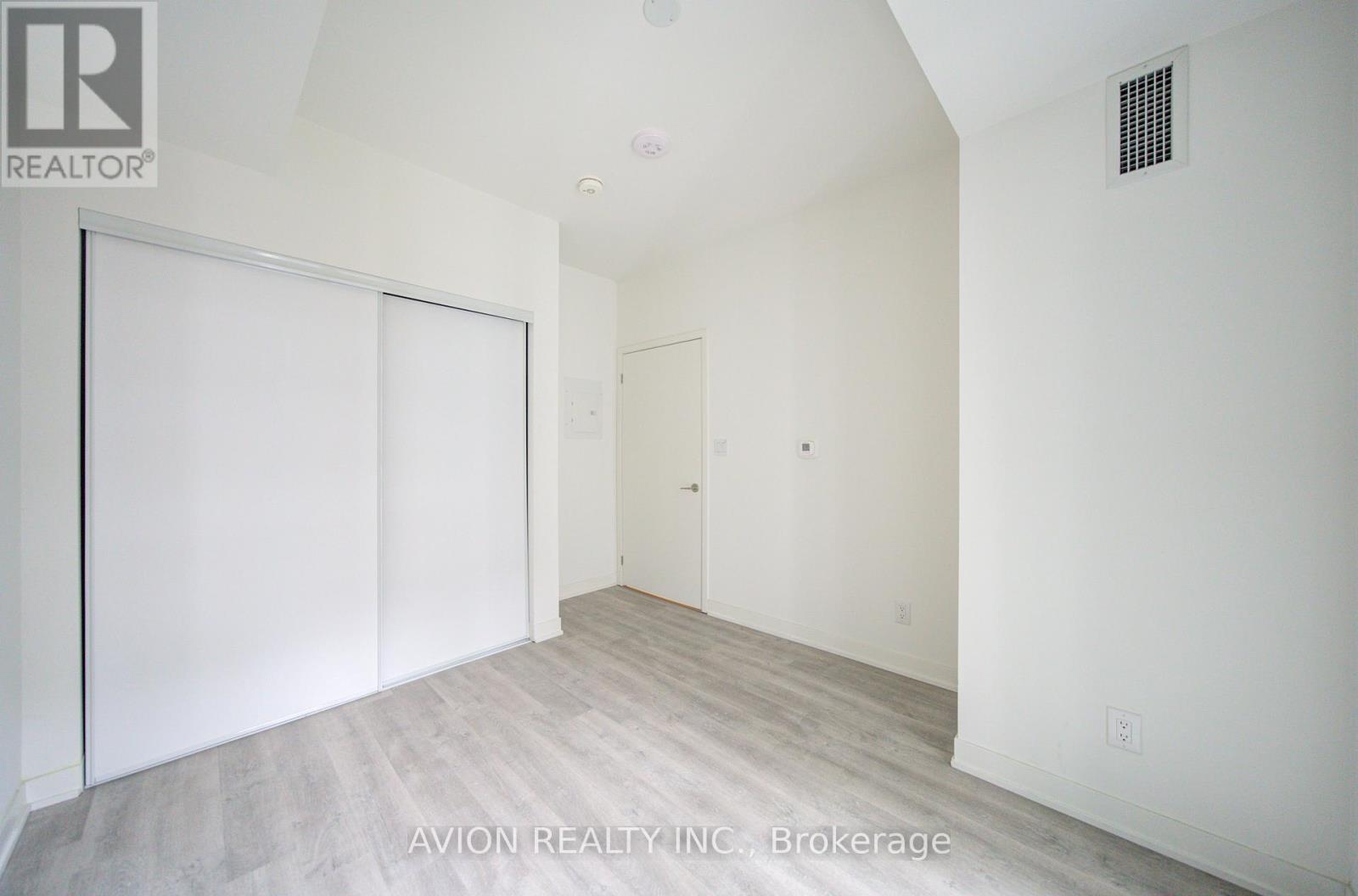 A937 - 8119 Birchmount Road, Markham, Ontario  L6G 0E3 - Photo 17 - N12977438