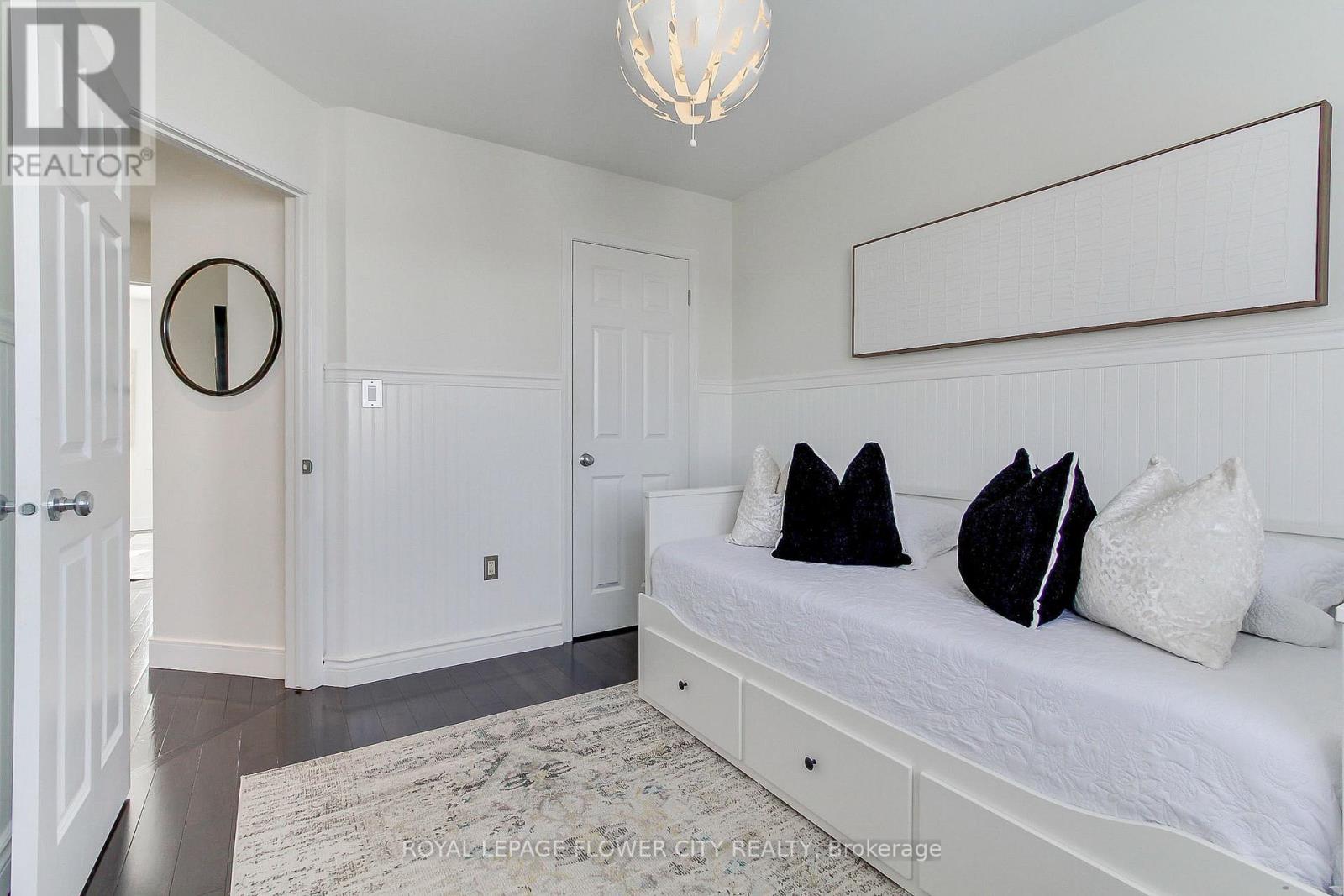 917 Mctrach Crescent, Milton, Ontario  L9T 1M5 - Photo 36 - W12784796