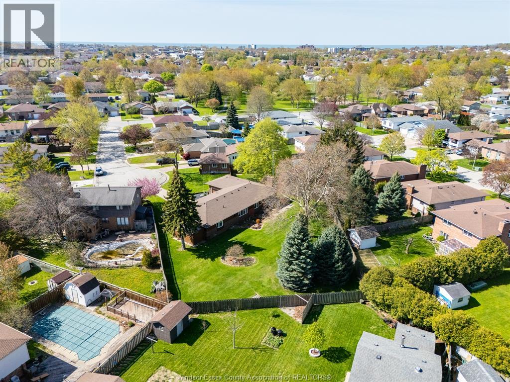 11 Crozier Crescent, Leamington, Ontario  N8H 4M4 - Photo 46 - 26006754