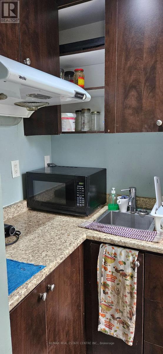 (Shared) - 370 Square One Drive, Mississauga, Ontario  L5B 0E6 - Photo 21 - W13049404
