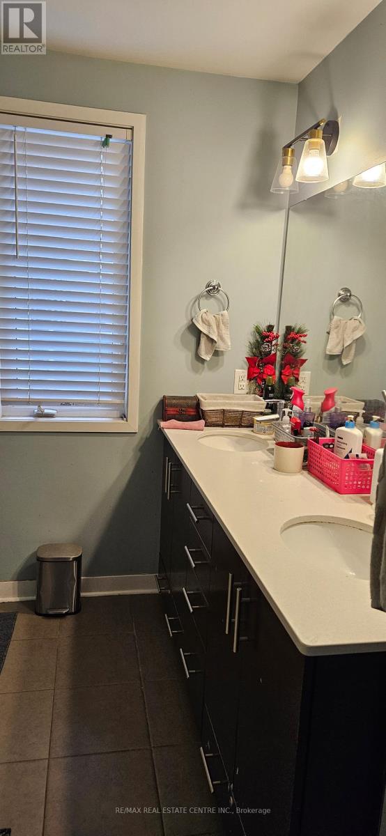 (Shared) - 370 Square One Drive, Mississauga, Ontario  L5B 0E6 - Photo 13 - W13049404