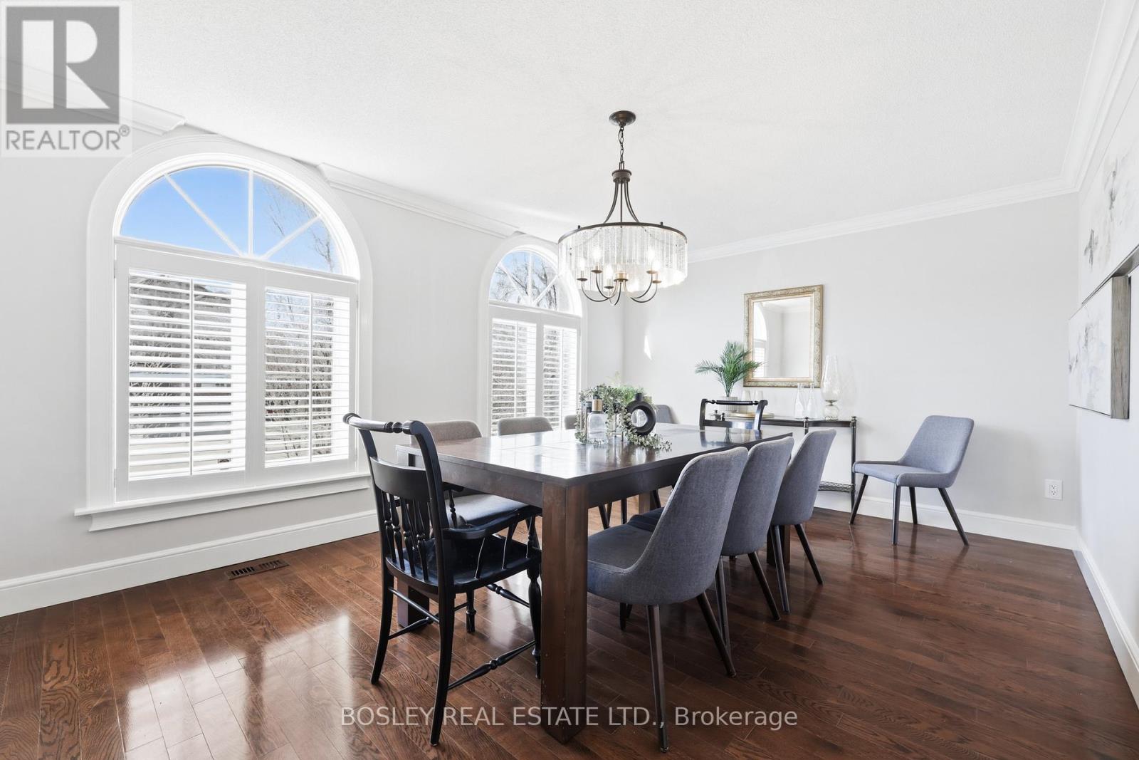 19 Cork Drive, Whitby, Ontario  L1R 2C7 - Photo 4 - E13086350