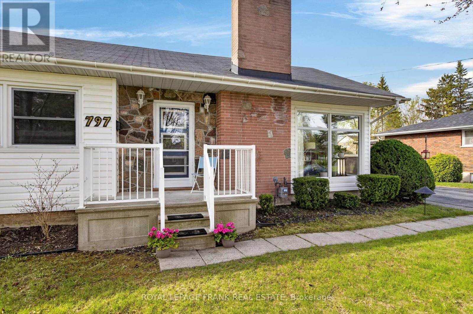 797 Valleyview Drive, Peterborough, Ontario  K9J 6P9 - Photo 4 - X13077524