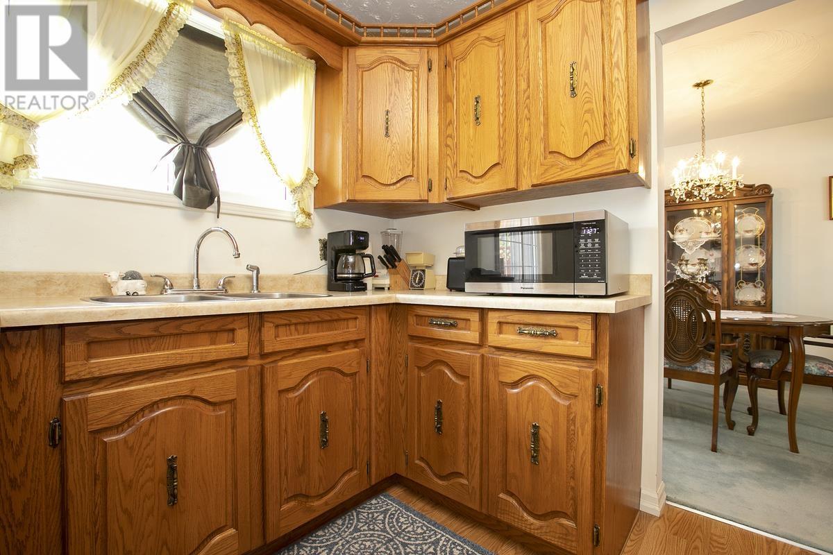 33 Kingsmount Blvd, Sault Ste. Marie, Ontario  P6B 3L7 - Photo 24 - SM260885