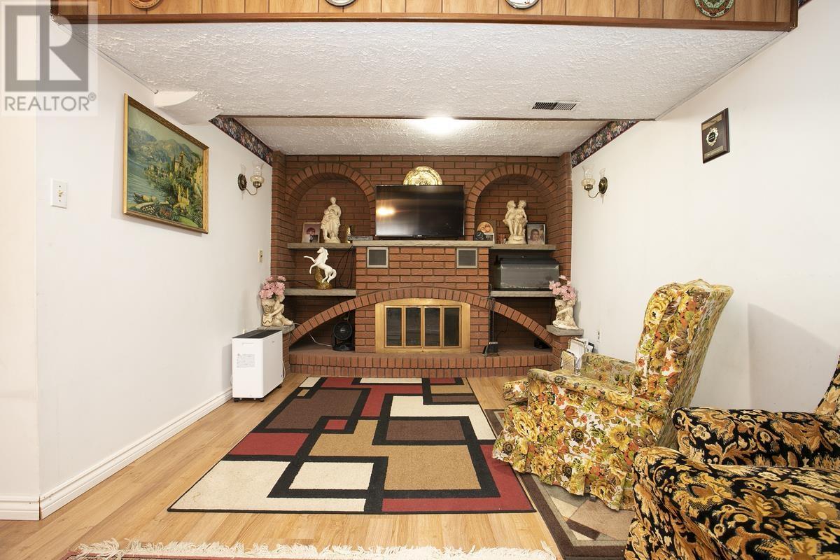 33 Kingsmount Blvd, Sault Ste. Marie, Ontario  P6B 3L7 - Photo 44 - SM260885