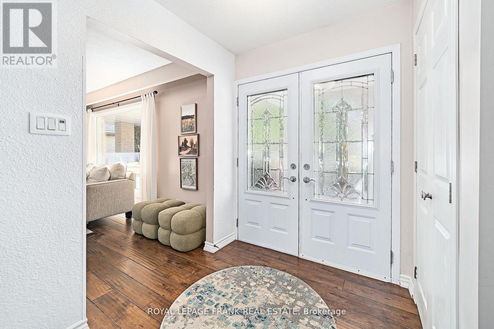 7 Judy Court, Markham, Ontario  L3P 3R8 - Photo 6 - N13088718