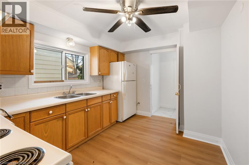 467 Grove Avenue, Windsor, Ontario  N9A 6G3 - Photo 19 - 40802741