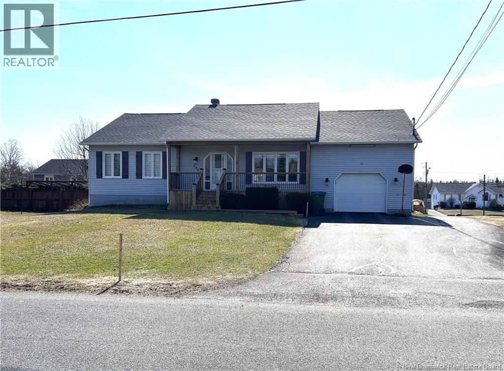 190 Rue Des Peupliers, Shippagan, New Brunswick  E8S 2K2 - Photo 1 - NB134321