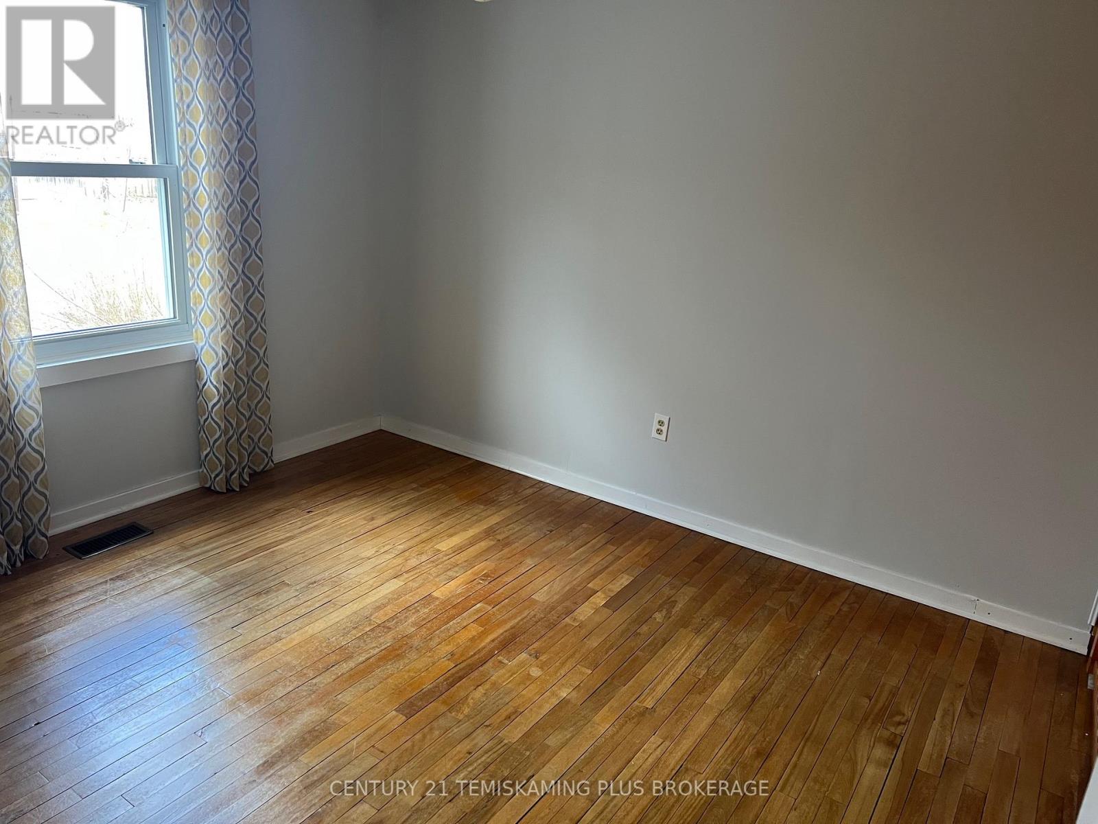 363 Broadwood Avenue W, Temiskaming Shores, Ontario  P0J 1P0 - Photo 12 - T13088656