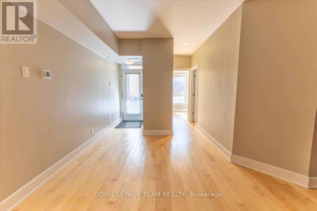 9 Balsam Street, Ottawa, Ontario  K1R 7K6 - Photo 8 - X13088618