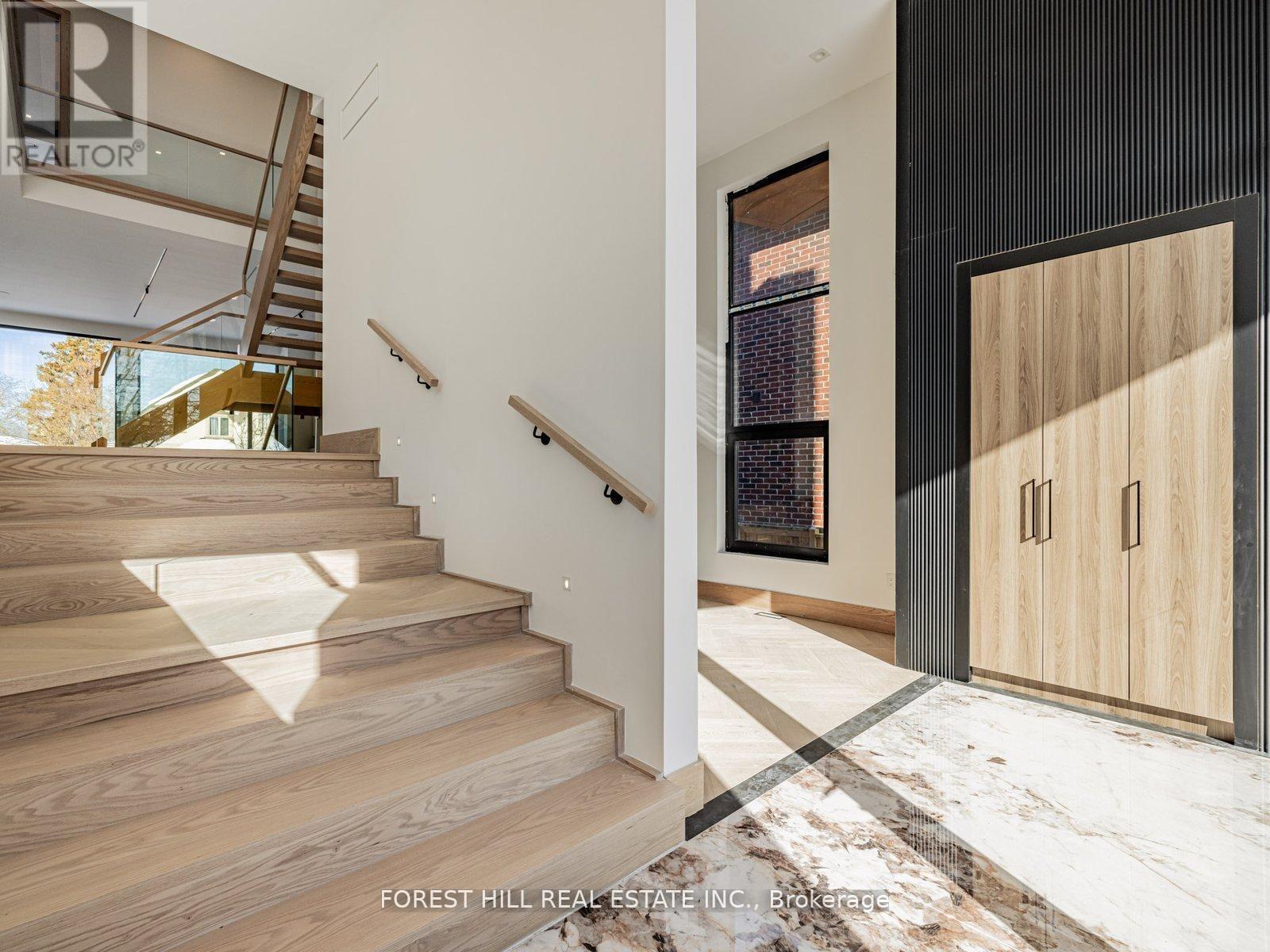 492 Hounslow Avenue, Toronto, Ontario  M2R 1J2 - Photo 2 - C13061894