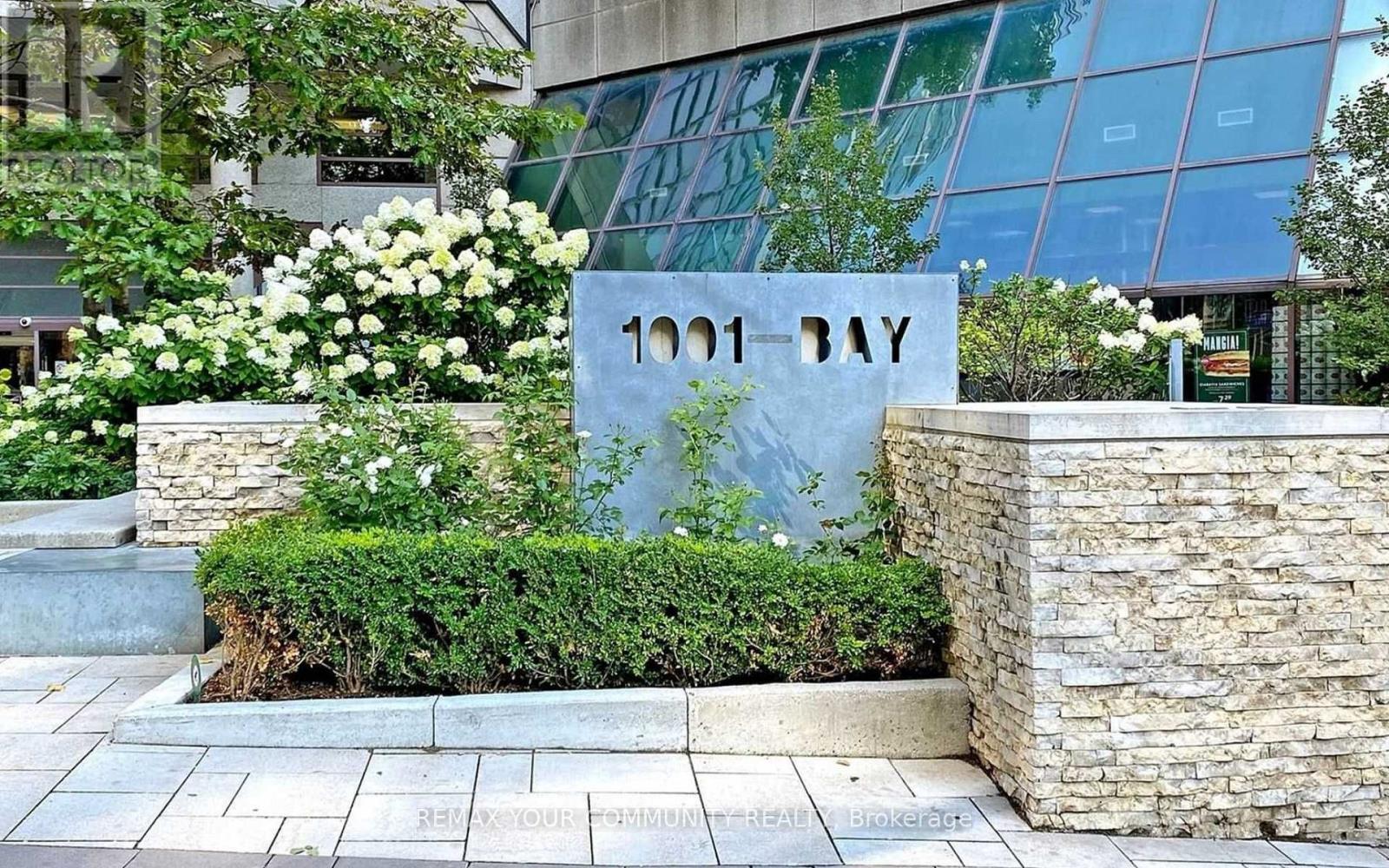 3201 - 1001 Bay Street, Toronto, Ontario  M5S 3A6 - Photo 13 - C13086738