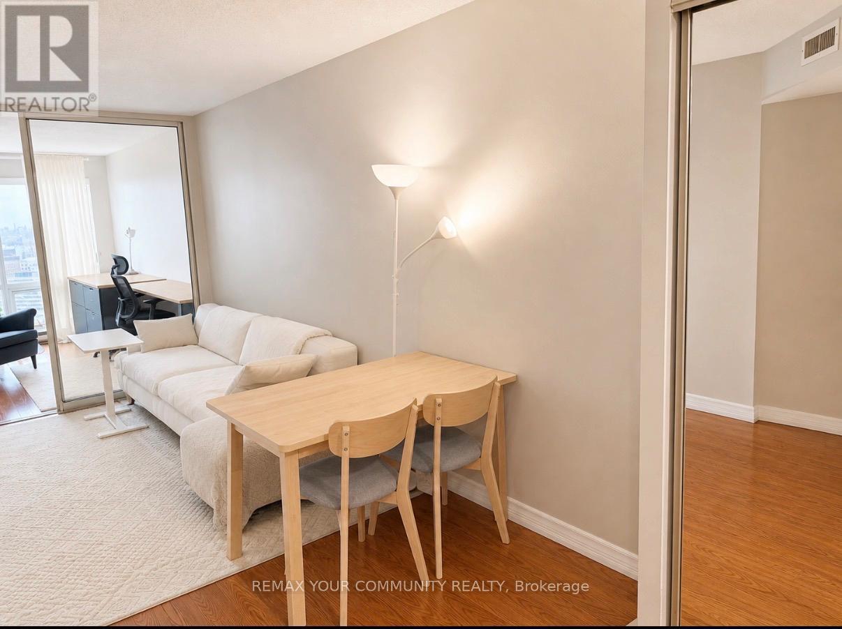 3201 - 1001 Bay Street, Toronto, Ontario  M5S 3A6 - Photo 9 - C13086738