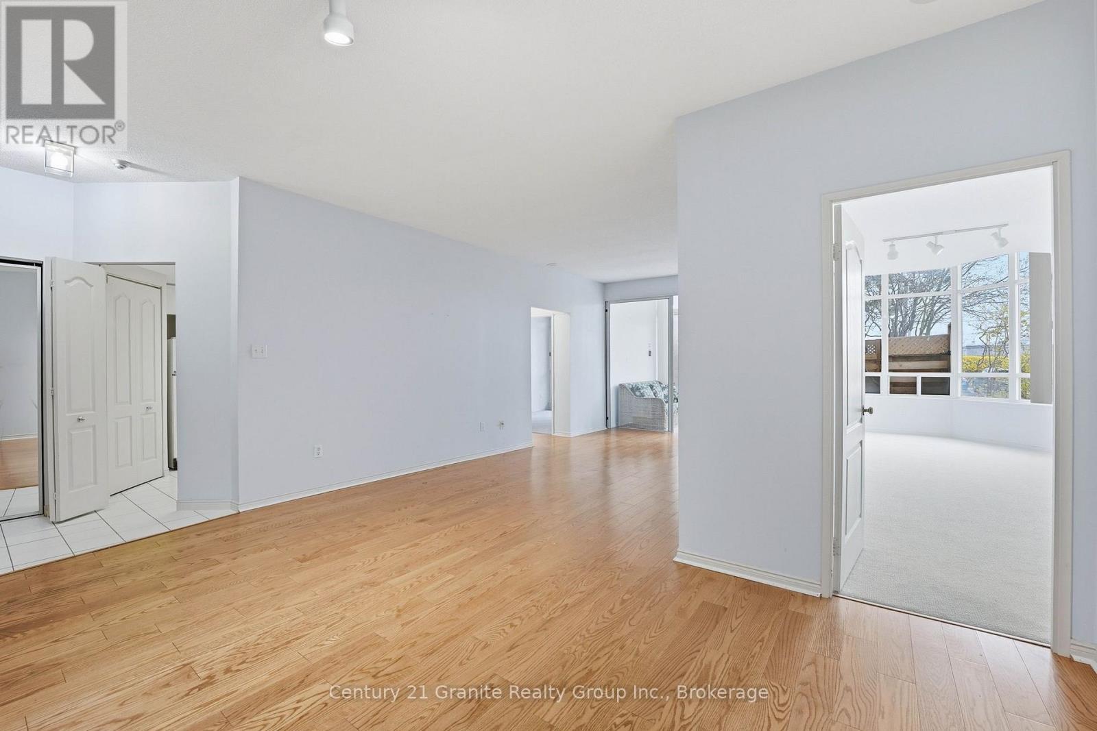 180 - 1 Greystone Walk Drive, Toronto (Kennedy Park), Ontario  M1K 5J3 - Photo 10 - E13088624