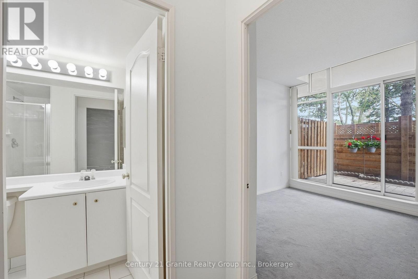 180 - 1 Greystone Walk Drive, Toronto (Kennedy Park), Ontario  M1K 5J3 - Photo 15 - E13088624