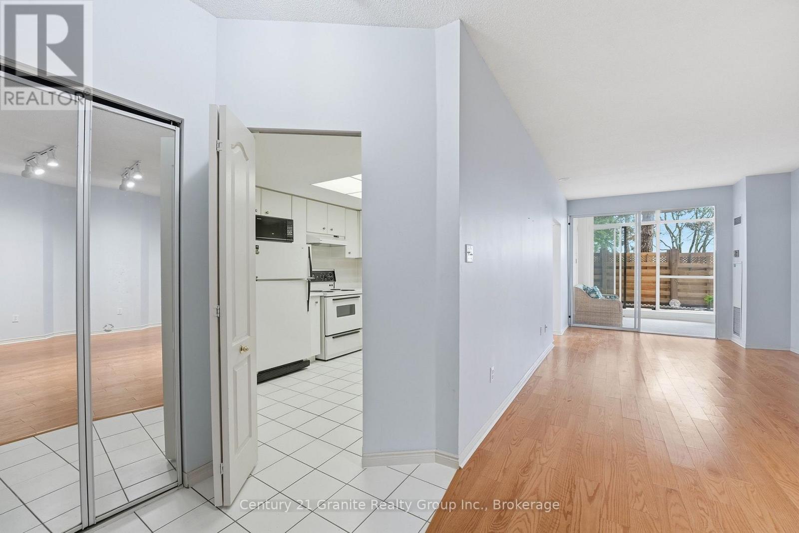 180 - 1 Greystone Walk Drive, Toronto (Kennedy Park), Ontario  M1K 5J3 - Photo 6 - E13088624
