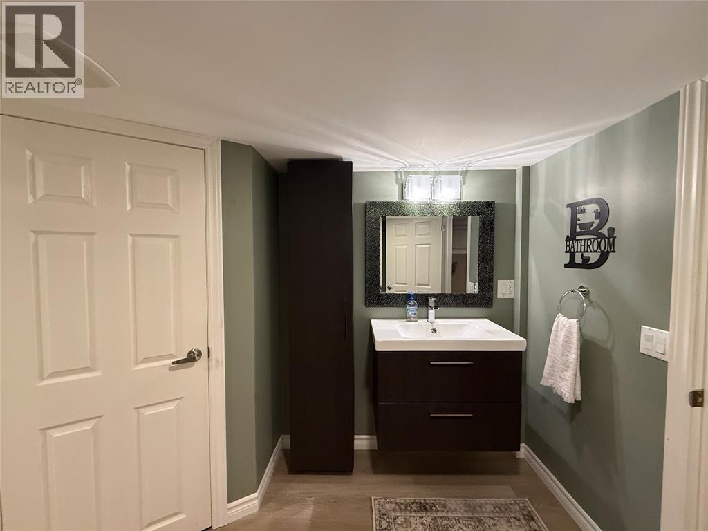 1320 Kim Street, Sarnia, Ontario  N7T 3T5 - Photo 14 - 26010210
