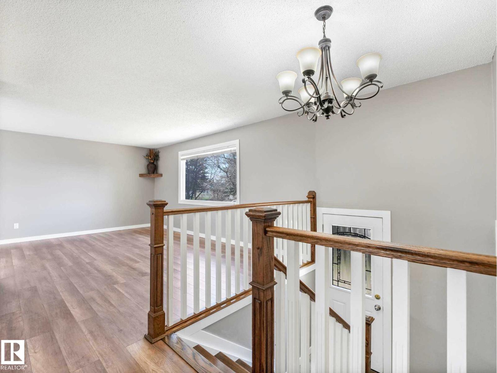 32 Manor Dr, Spruce Grove, Alberta  T7X 2G8 - Photo 7 - E4485923