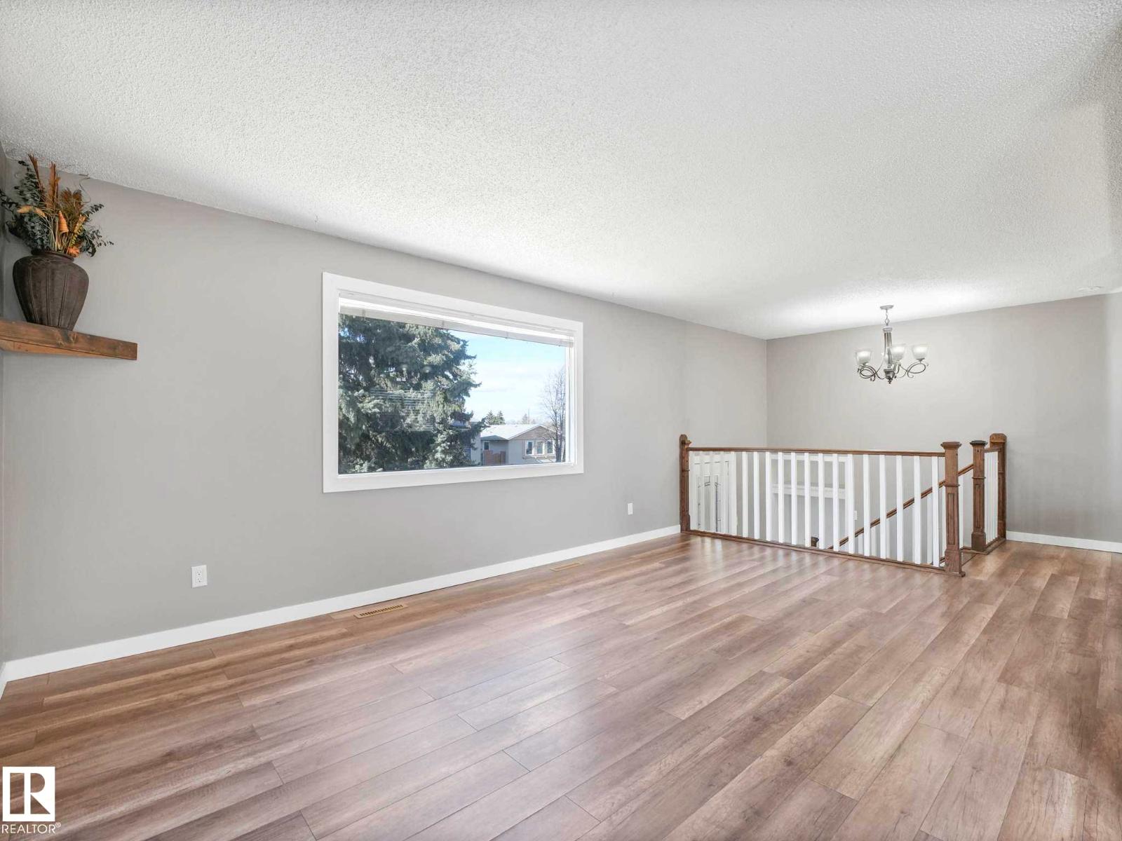 32 Manor Dr, Spruce Grove, Alberta  T7X 2G8 - Photo 9 - E4485923