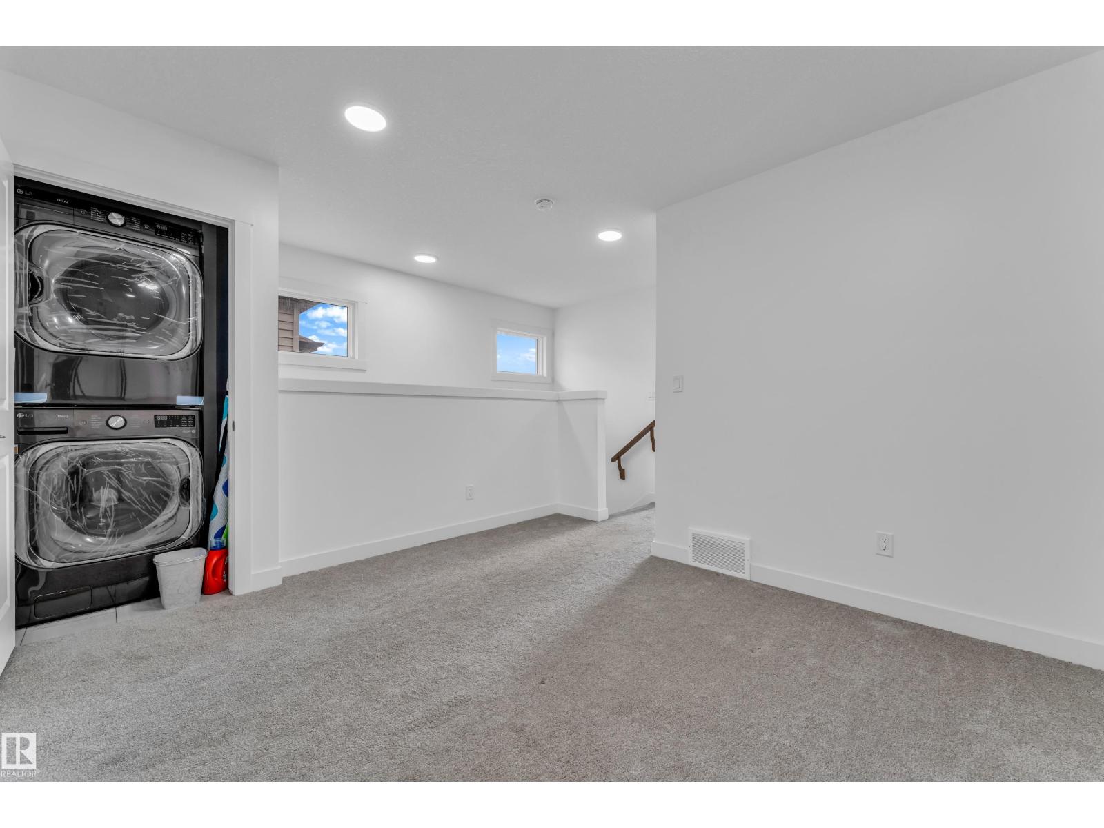 3016 4 St Nw, Edmonton, Alberta  T6T 2S9 - Photo 18 - E4485924
