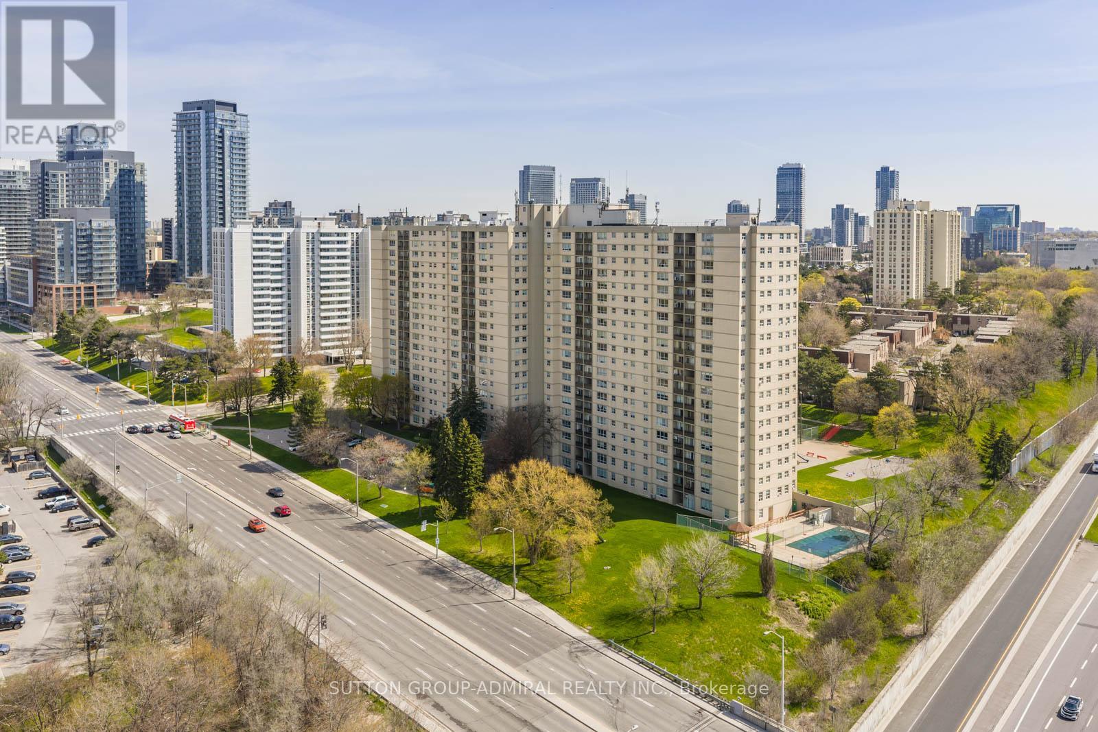 G8 - 5 Parkway Forest Drive, Toronto, Ontario  M2J 1L2 - Photo 32 - C13088640