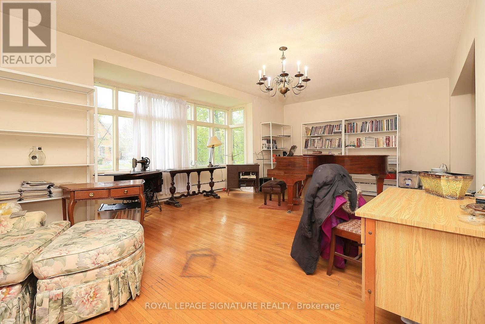 170 Glengrove Avenue W, Toronto, Ontario  M4R 1P3 - Photo 13 - C13088700