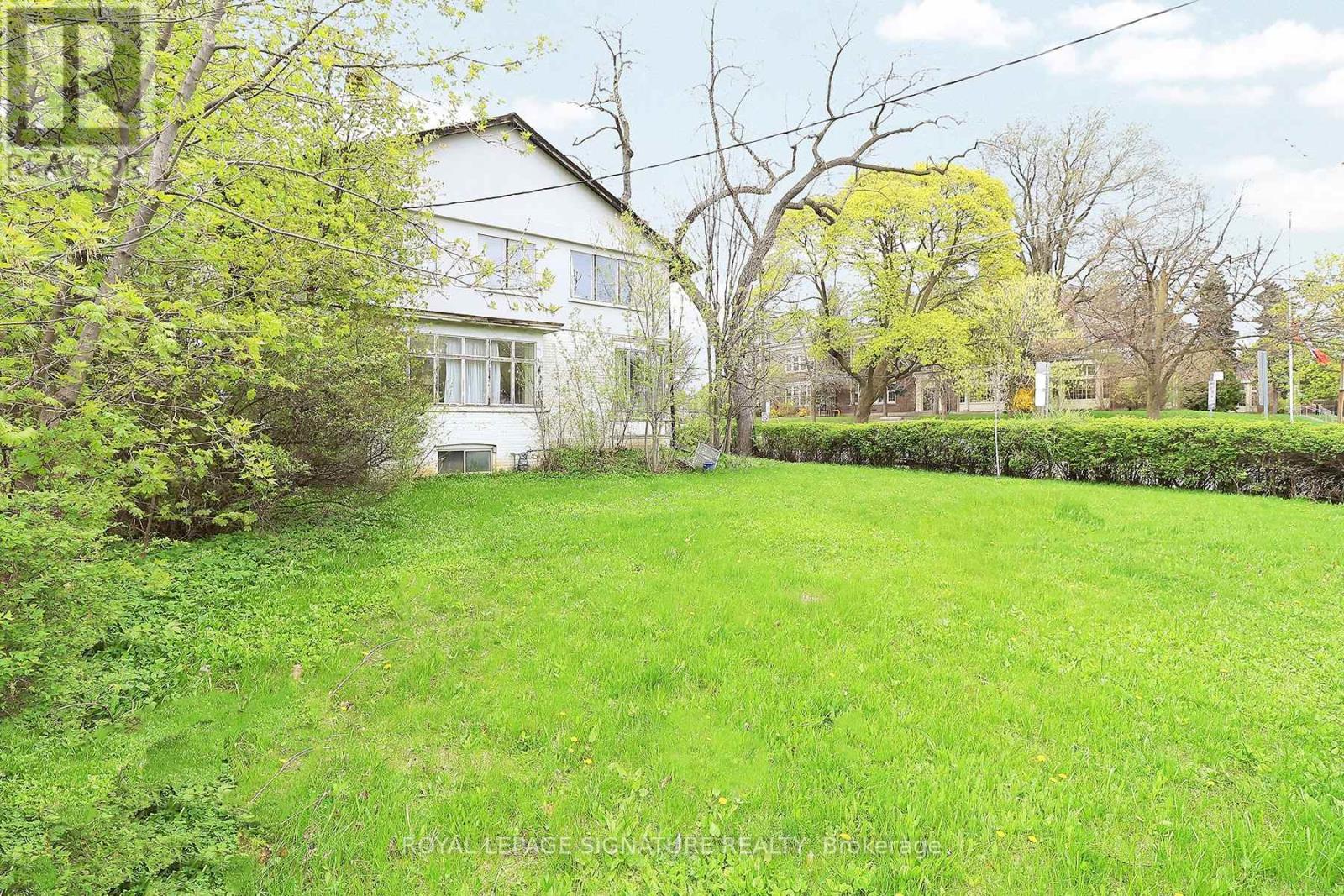170 Glengrove Avenue W, Toronto, Ontario  M4R 1P3 - Photo 8 - C13088700