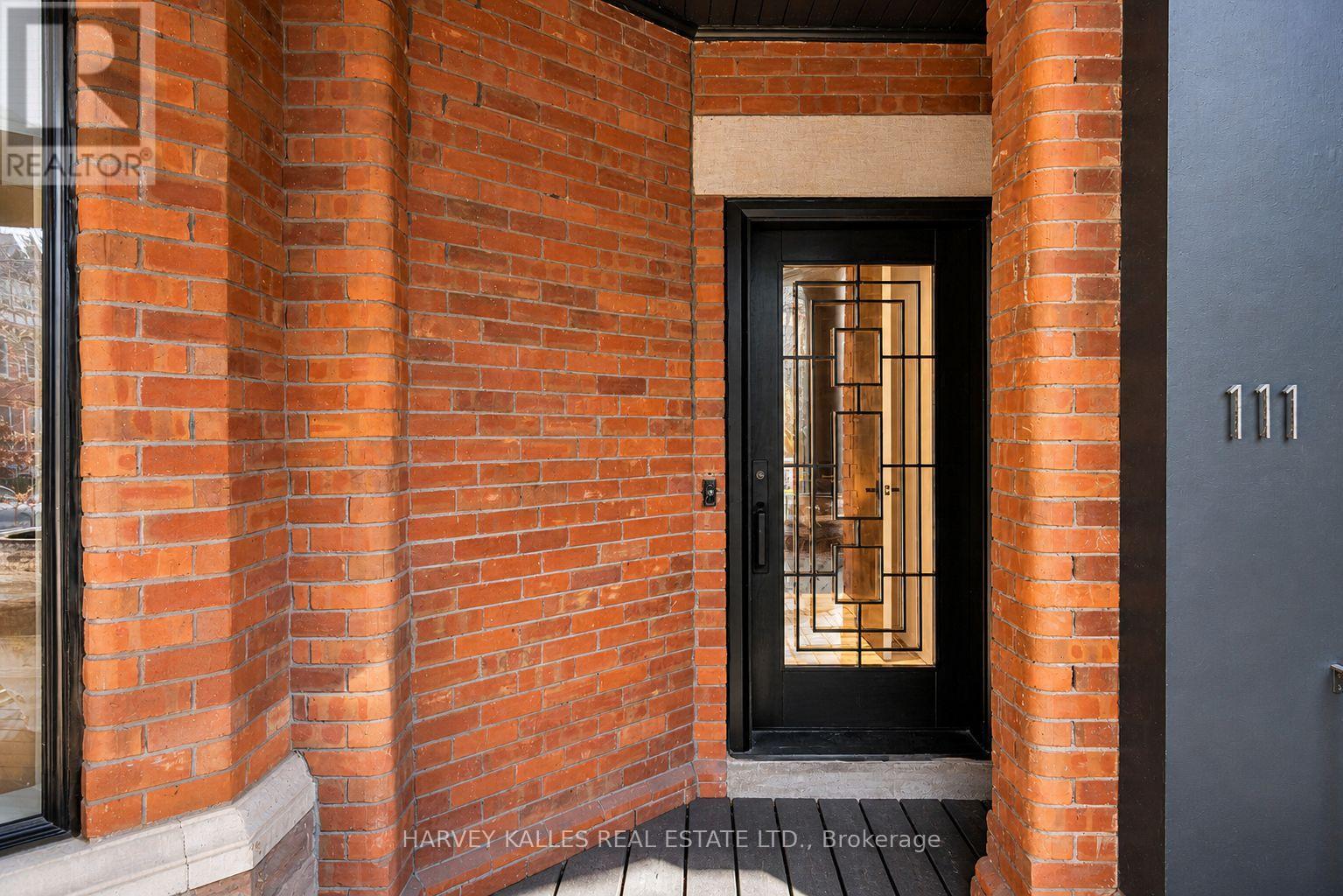 111 Bedford Road, Toronto, Ontario  M5R 2K5 - Photo 3 - C13088772