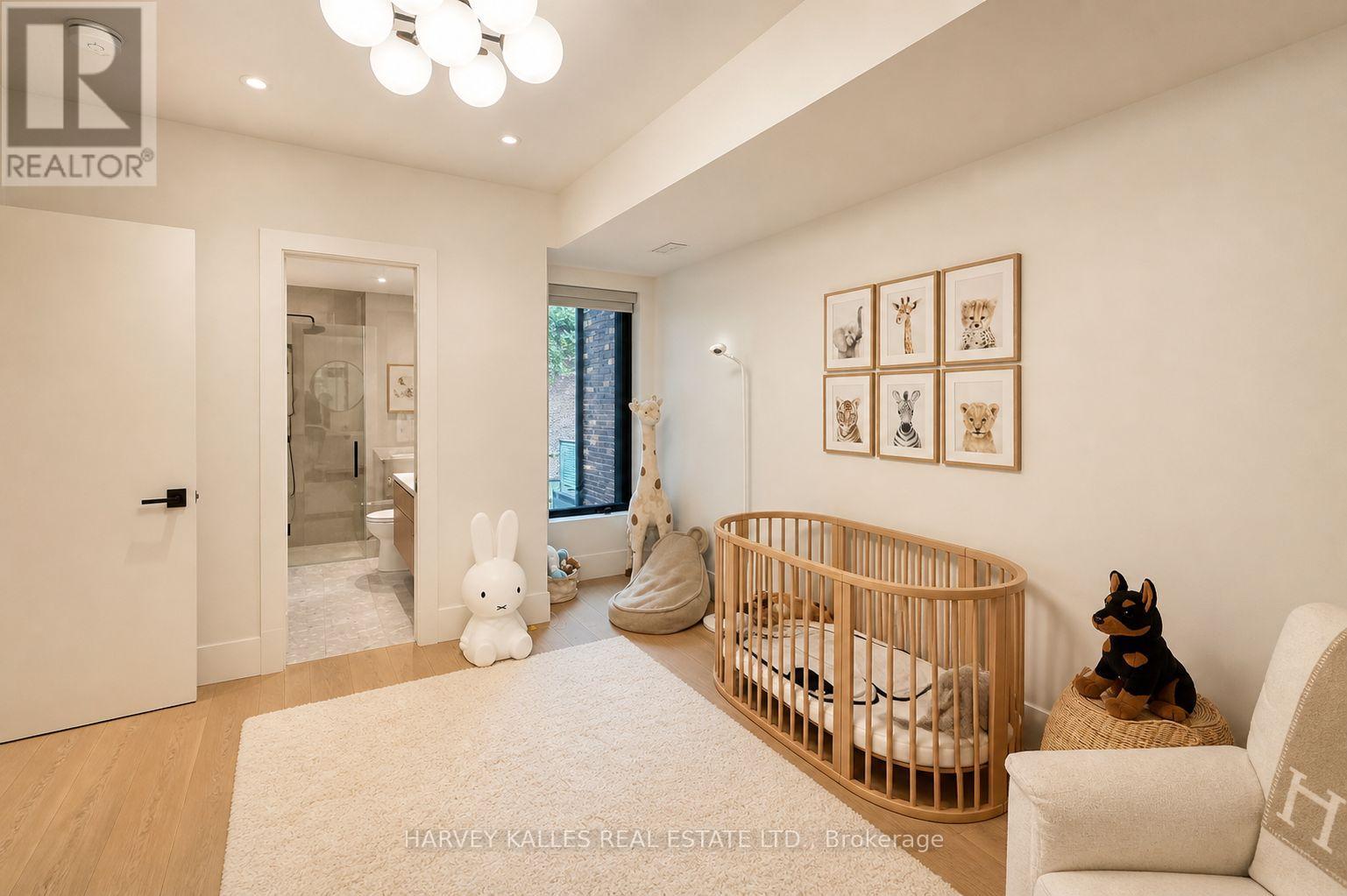 111 Bedford Road, Toronto, Ontario  M5R 2K5 - Photo 31 - C13088772