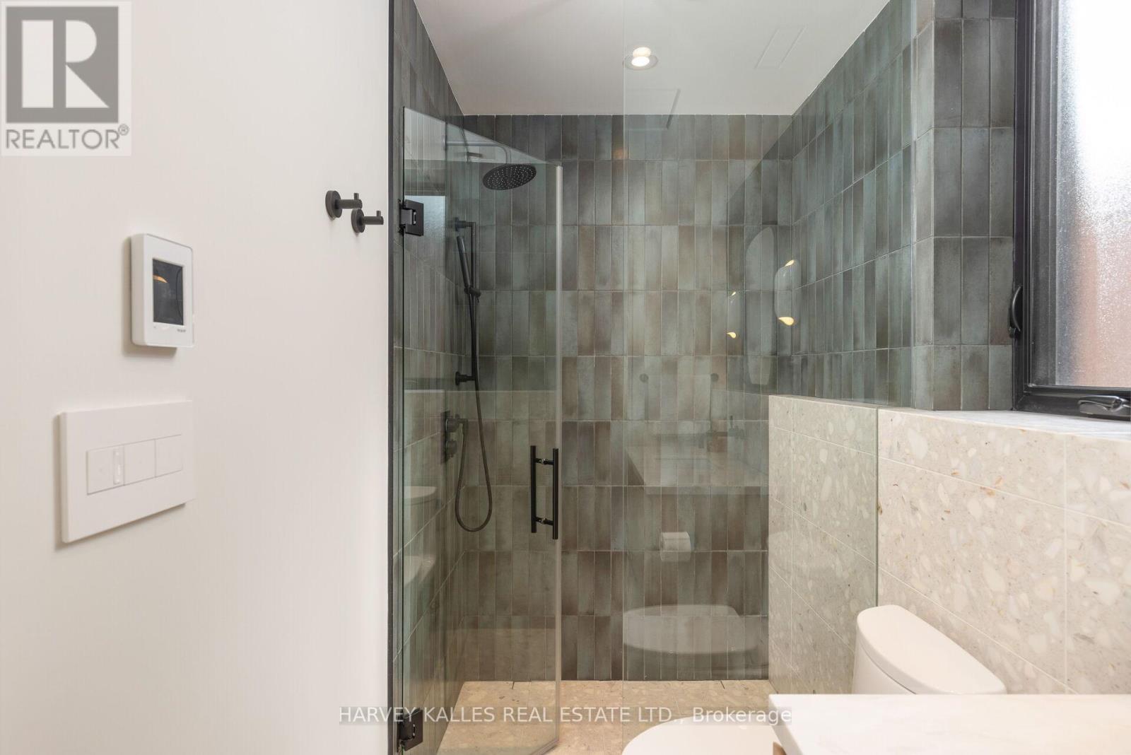 111 Bedford Road, Toronto, Ontario  M5R 2K5 - Photo 33 - C13088772