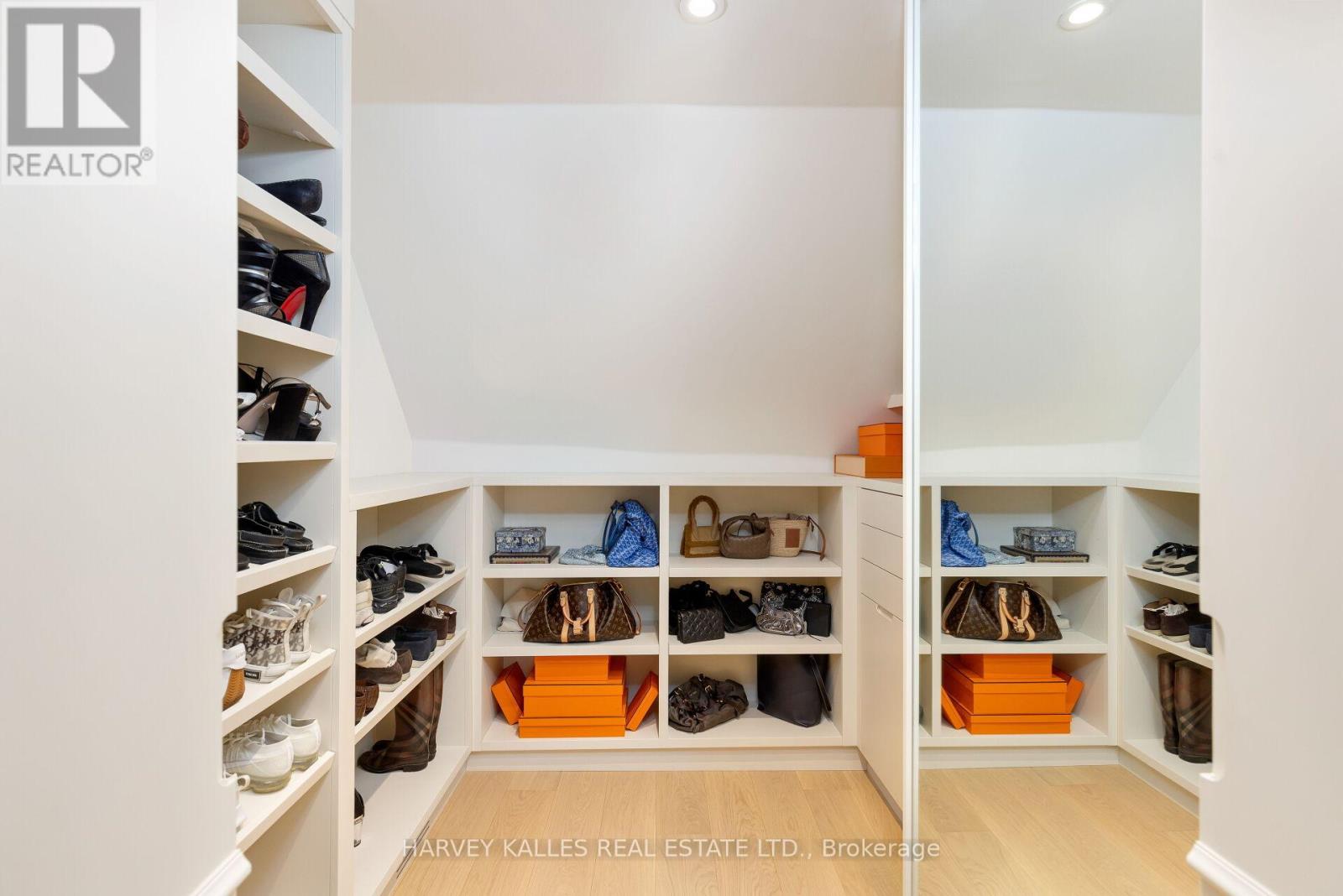 111 Bedford Road, Toronto, Ontario  M5R 2K5 - Photo 44 - C13088772