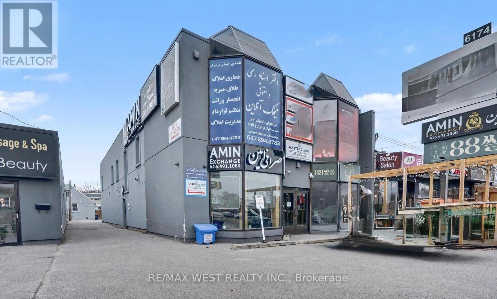 204 - 6174 YONGE STREET, Toronto, Ontario