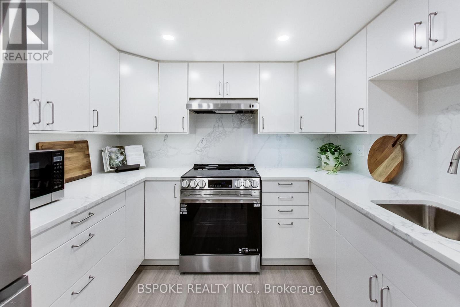 1108 - 33 University Avenue, Toronto, Ontario  M5J 2S7 - Photo 11 - C13088804
