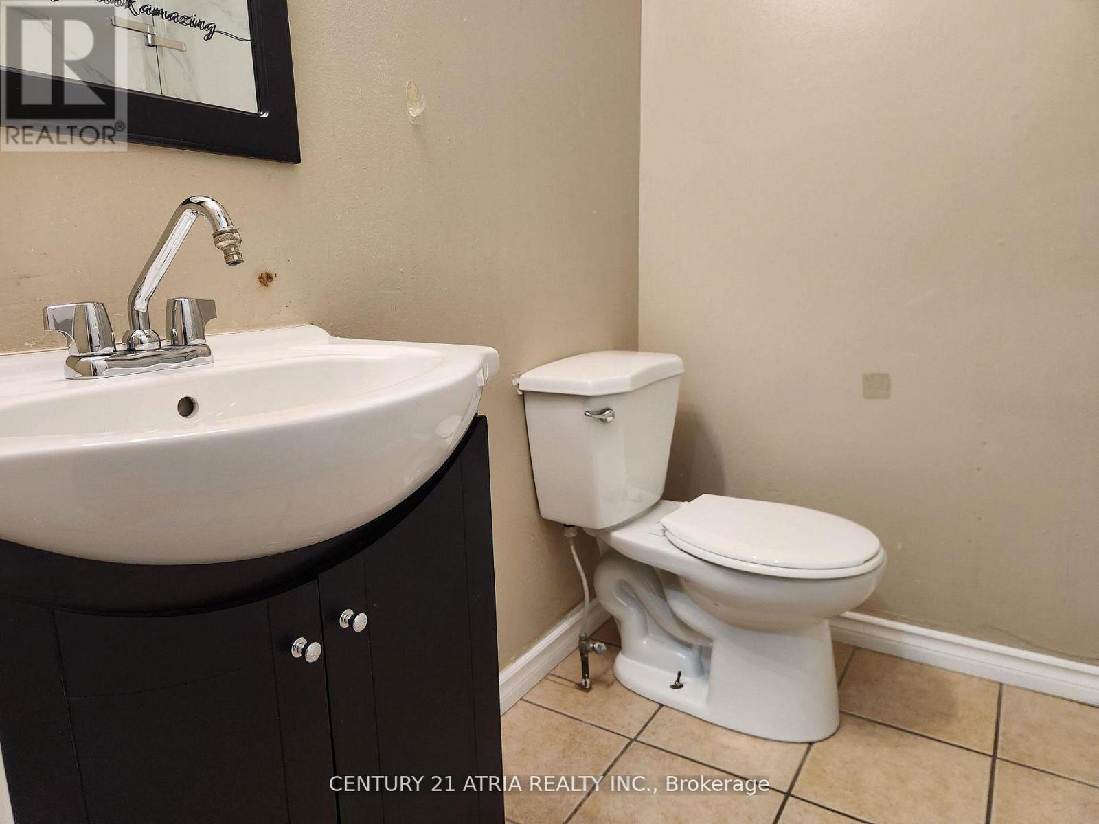 Bsmt - 49 Lawrence Crescent, Clarington, Ontario  L1C 3M7 - Photo 5 - E13088646