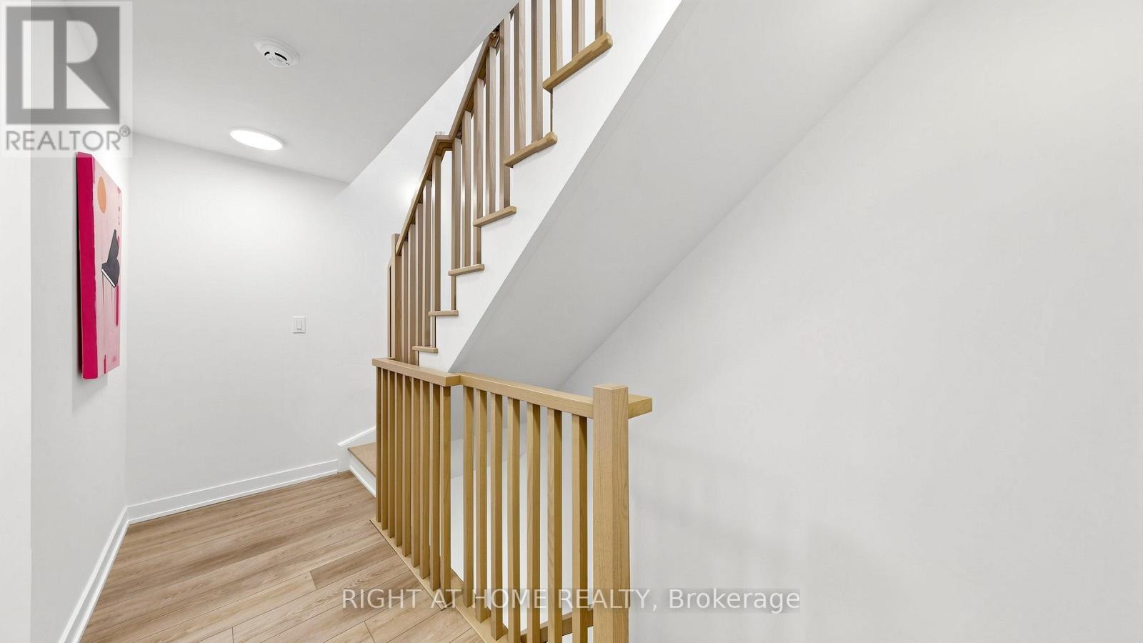 Th 2 - 1459 O'connor Drive, Toronto, Ontario  M4B 2V5 - Photo 18 - E13088654