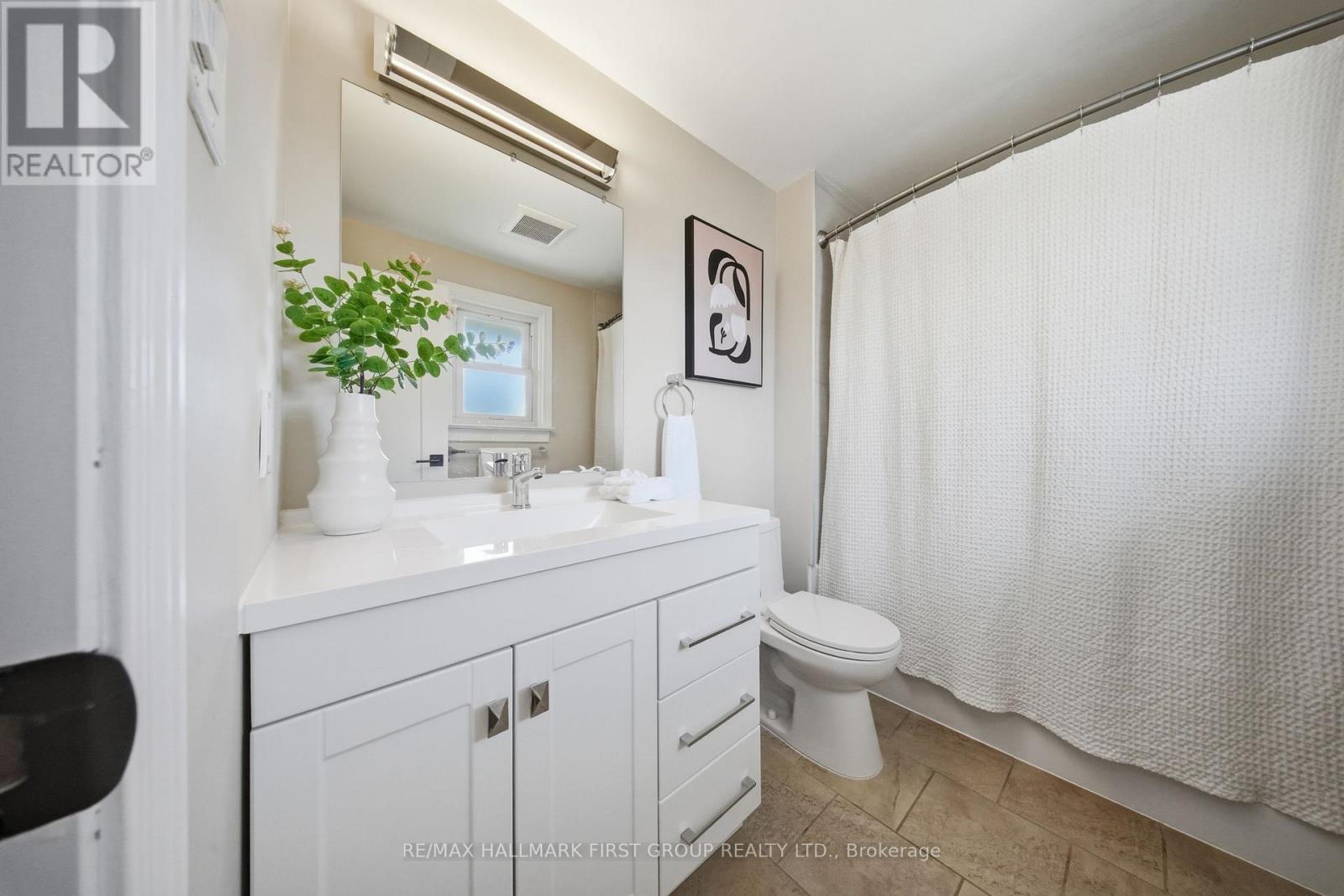 128 Clements Road E, Ajax, Ontario  L1S 1L7 - Photo 11 - E13088760