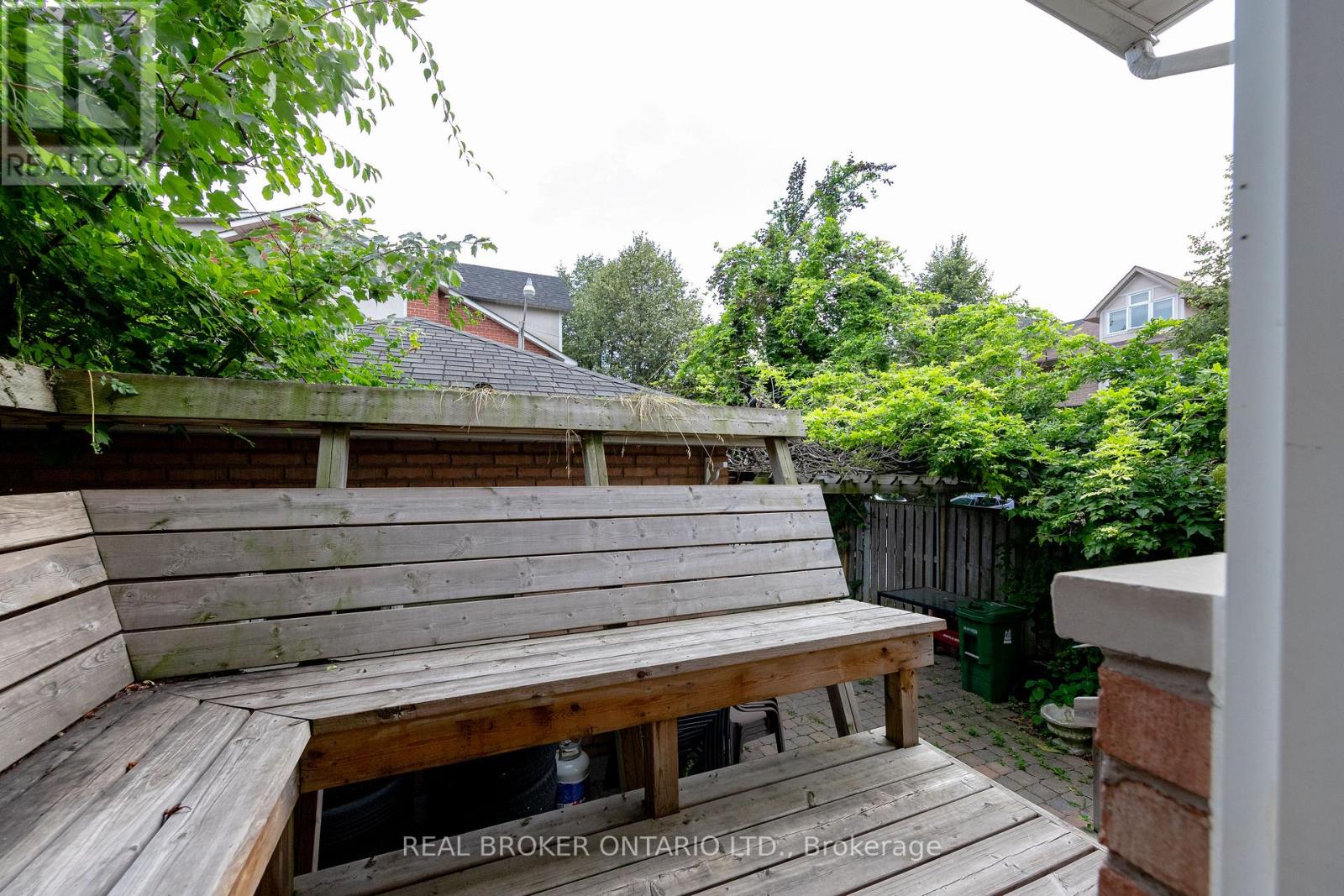 Main - 179 Hanson Street, Toronto, Ontario  M4C 1A7 - Photo 17 - E13088806