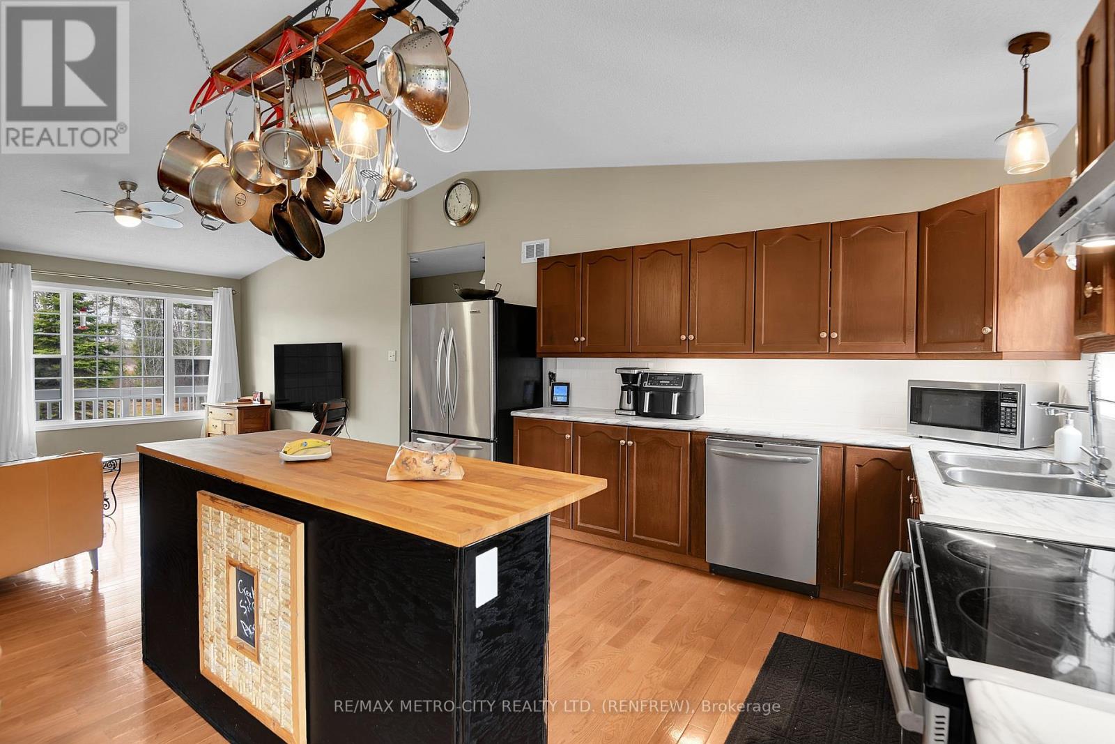 1003 Grant Road, Greater Madawaska, Ontario  K7V 3Z9 - Photo 17 - X13088714