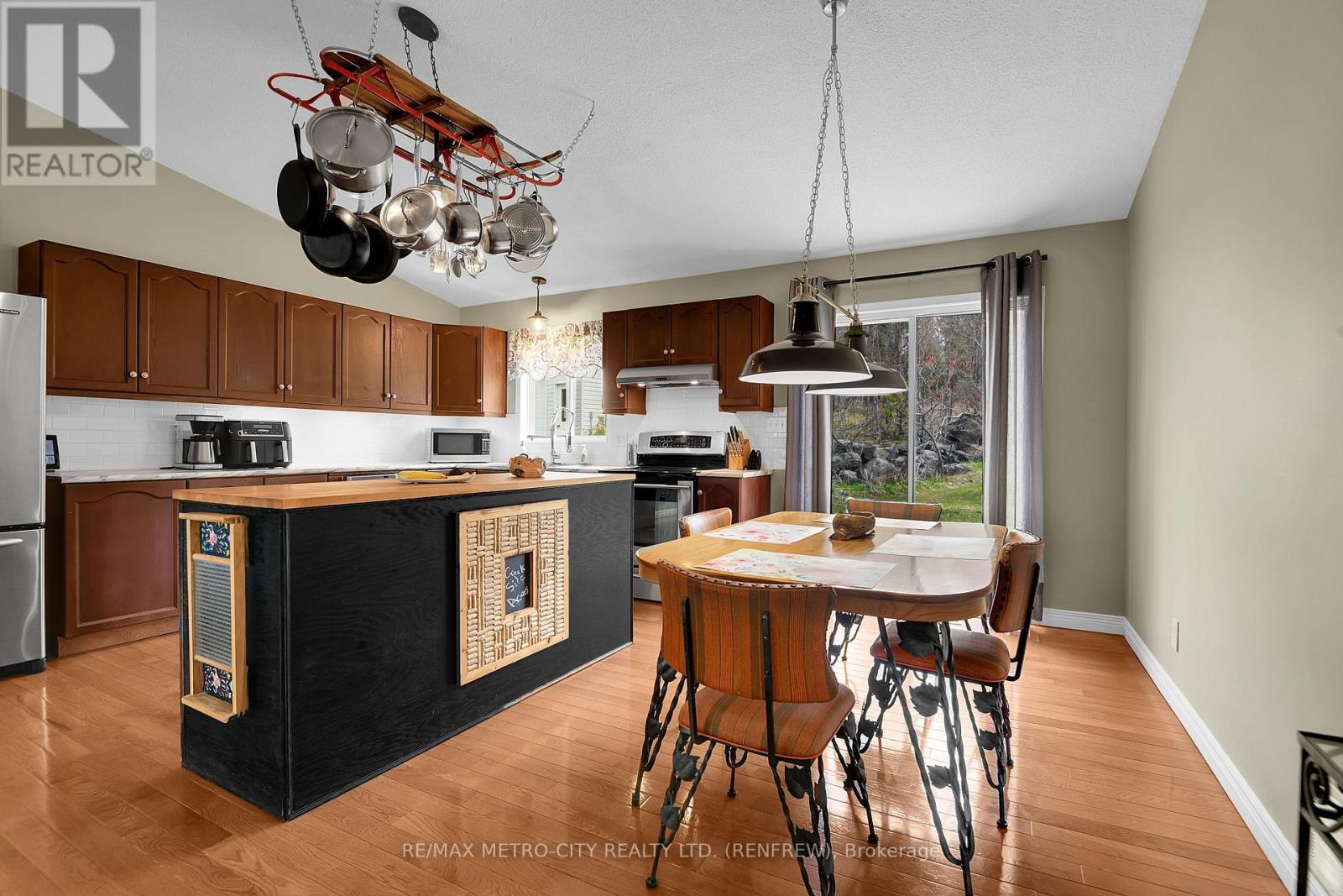 1003 Grant Road, Greater Madawaska, Ontario  K7V 3Z9 - Photo 12 - X13088714