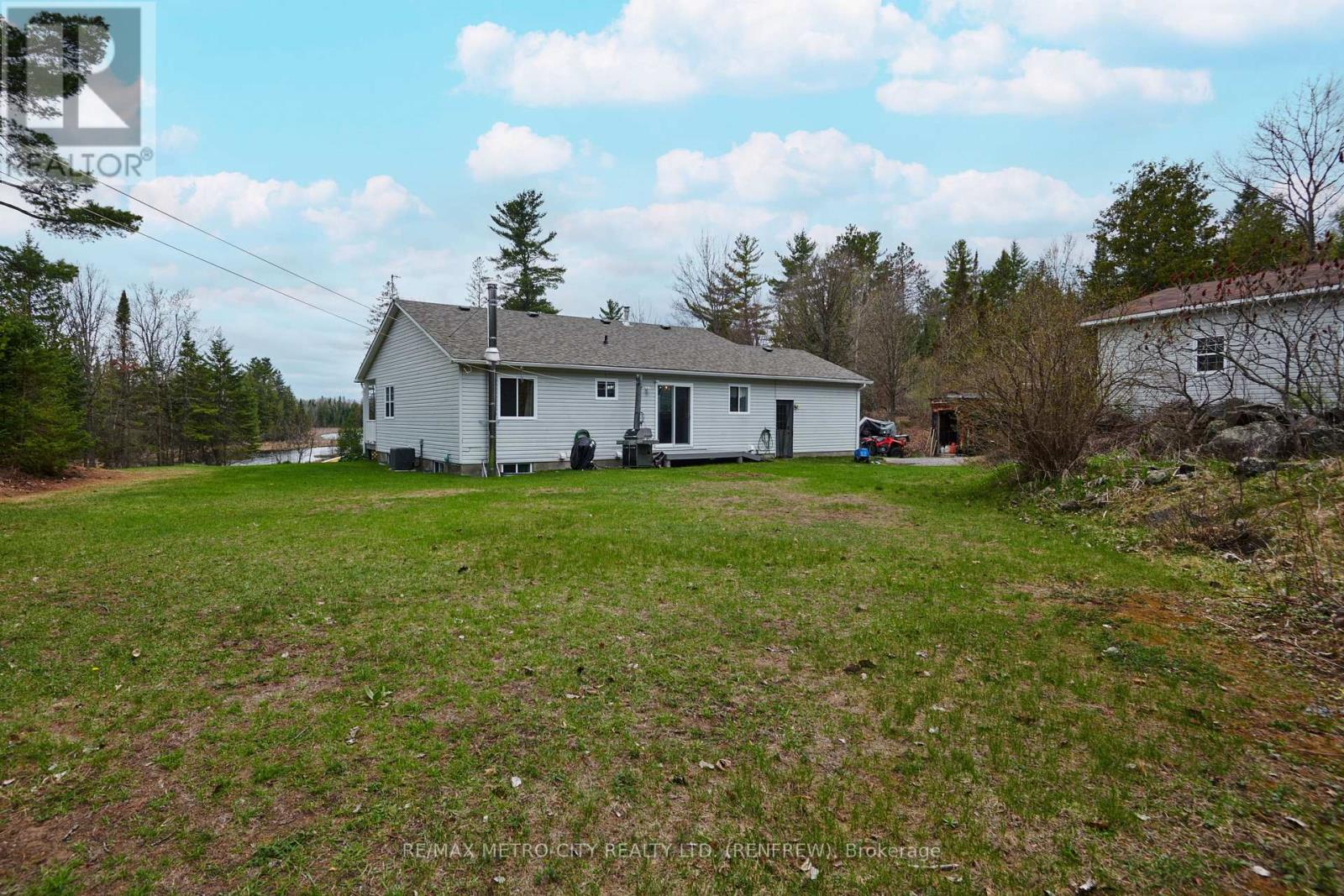 1003 Grant Road, Greater Madawaska, Ontario  K7V 3Z9 - Photo 35 - X13088714