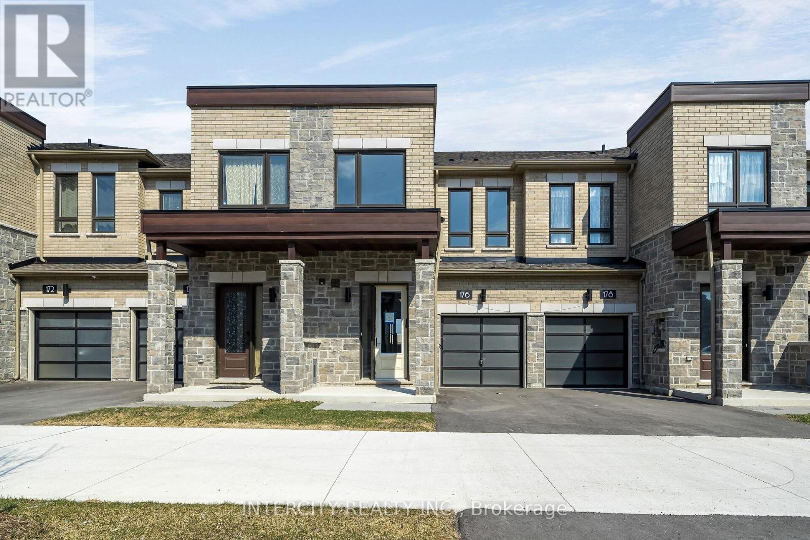 176 MUMBAI DRIVE, Markham, Ontario