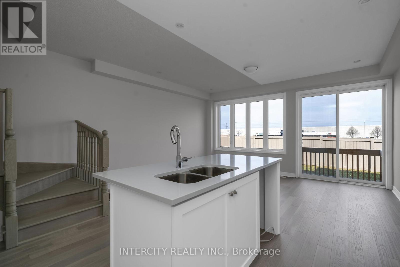 176 Mumbai Drive, Markham, Ontario  L3S 0G5 - Photo 13 - N13088632