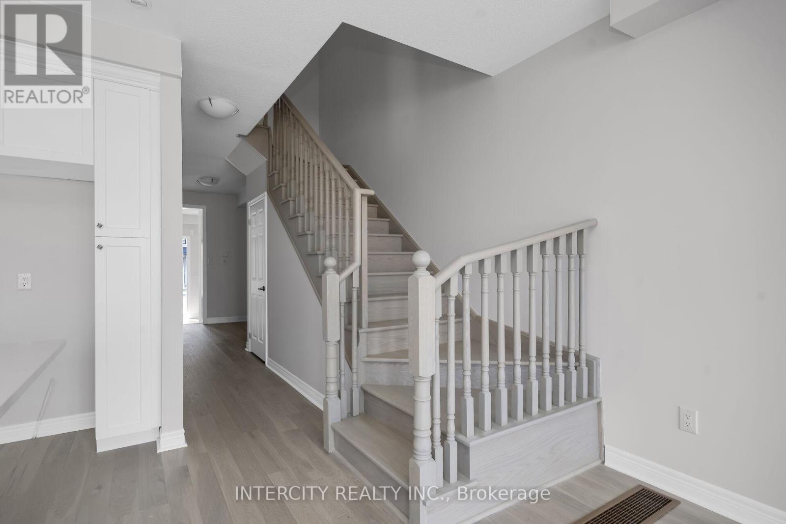 176 Mumbai Drive, Markham, Ontario  L3S 0G5 - Photo 16 - N13088632