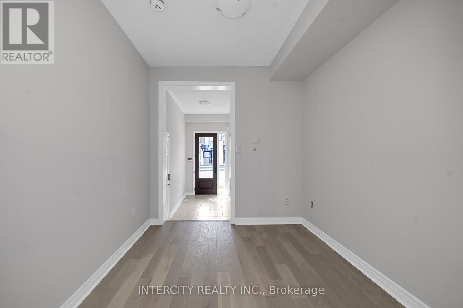 176 Mumbai Drive, Markham, Ontario  L3S 0G5 - Photo 6 - N13088632