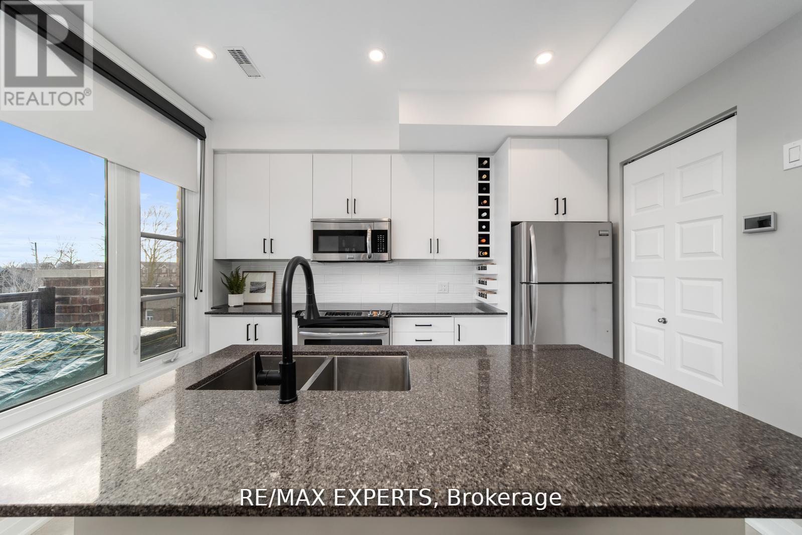 40 - 8167 Kipling Avenue, Vaughan, Ontario  L4L 0G4 - Photo 13 - N13088664