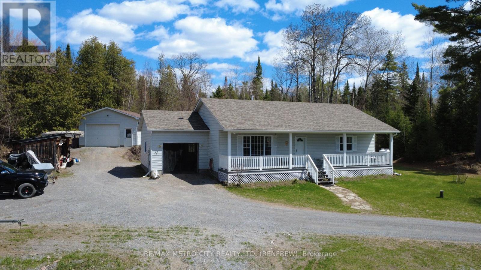 1003 Grant Road, Greater Madawaska, Ontario  K7V 3Z9 - Photo 4 - X13088714