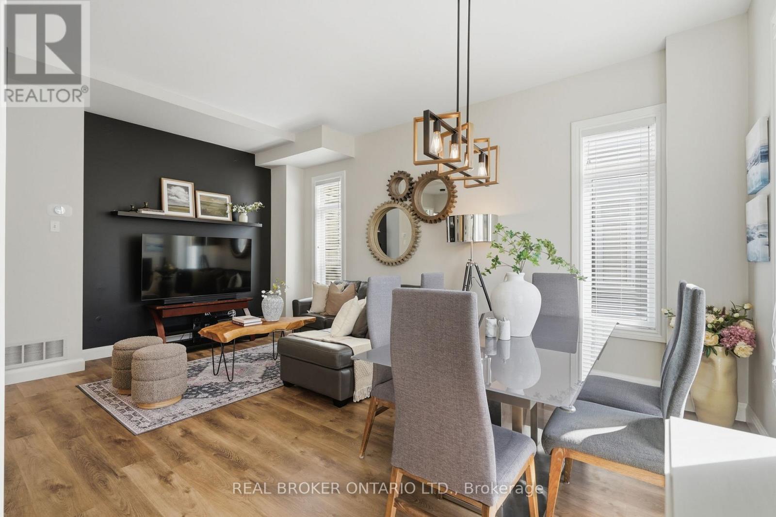 92 Mainprize Crescent, East Gwillimbury, Ontario  L0G 1M0 - Photo 11 - N13088668
