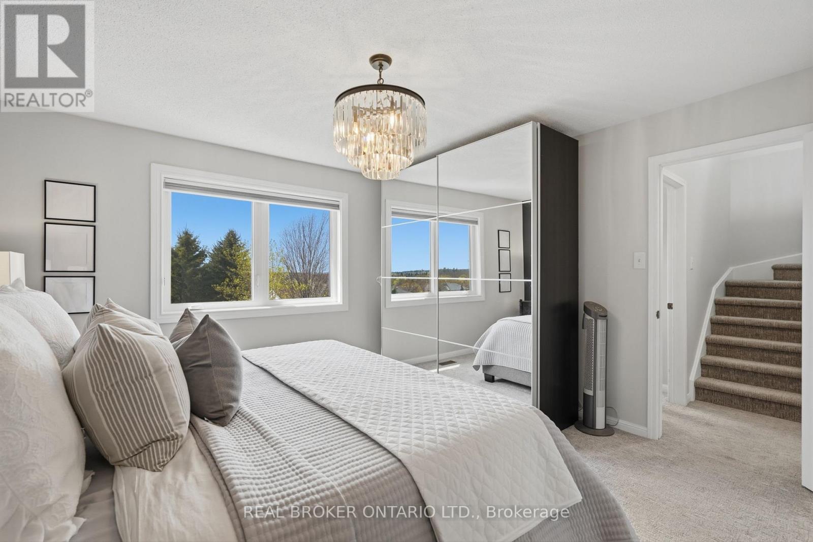 92 Mainprize Crescent, East Gwillimbury, Ontario  L0G 1M0 - Photo 23 - N13088668